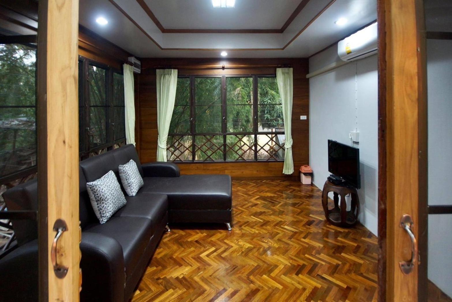 เรือนสารภี Apartment Phrae Bagian luar foto