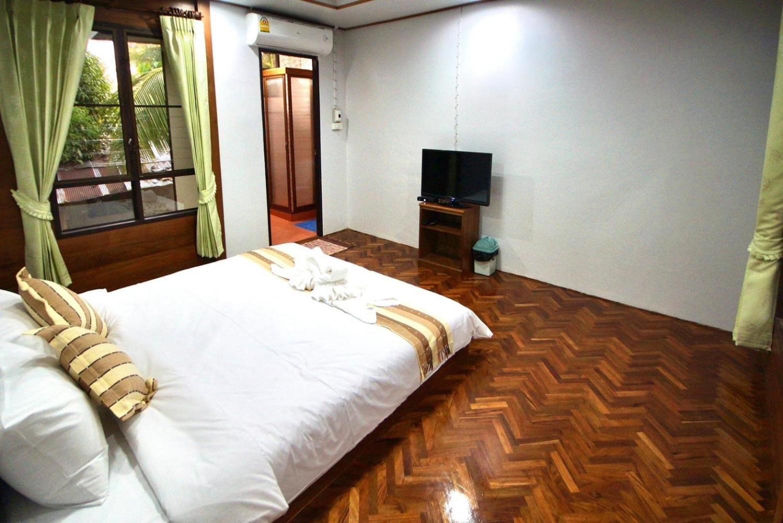 เรือนสารภี Apartment Phrae Bagian luar foto
